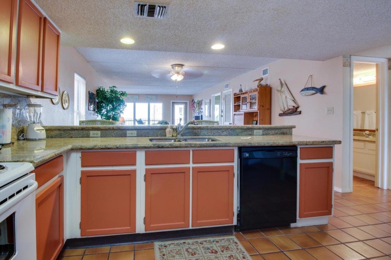 Beachview Condominiums: Palm Tree Pathway South Padre Island Exteriör bild